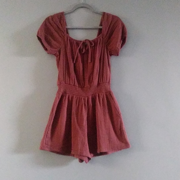 American Eagle Outfitters Pants - Aerie Pocketed Romper